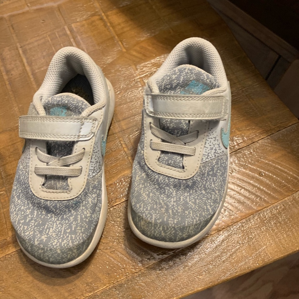 Nike toddler girls shoes